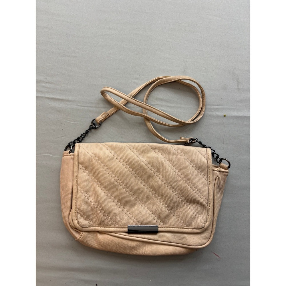 Mossimo Beige Quilted Faux Leather Crossbody Bag Gunmetal Chain Strap